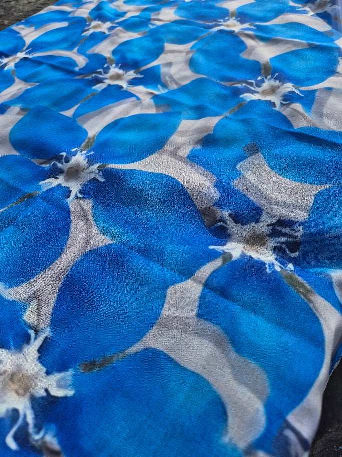 Signature Scarf - Woven Motion Design