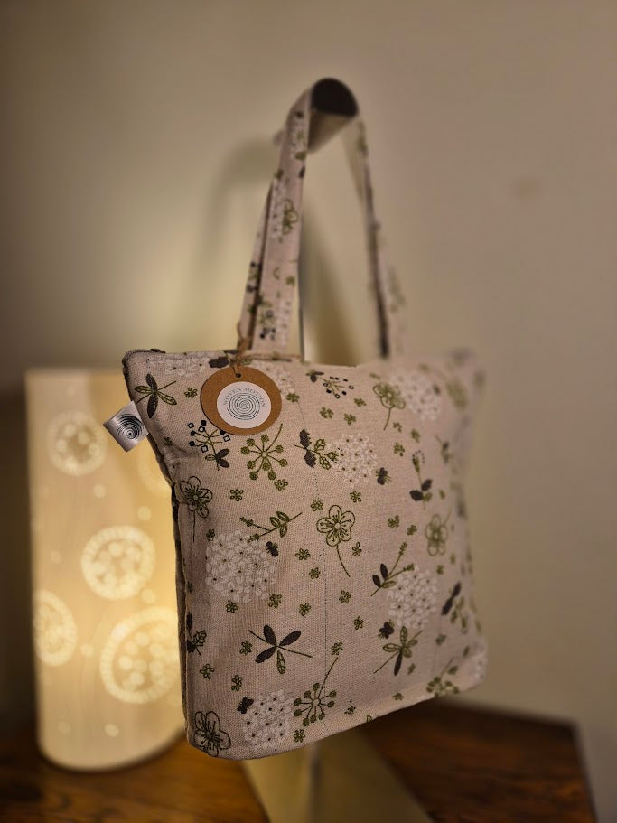 Simple Pimple Tote